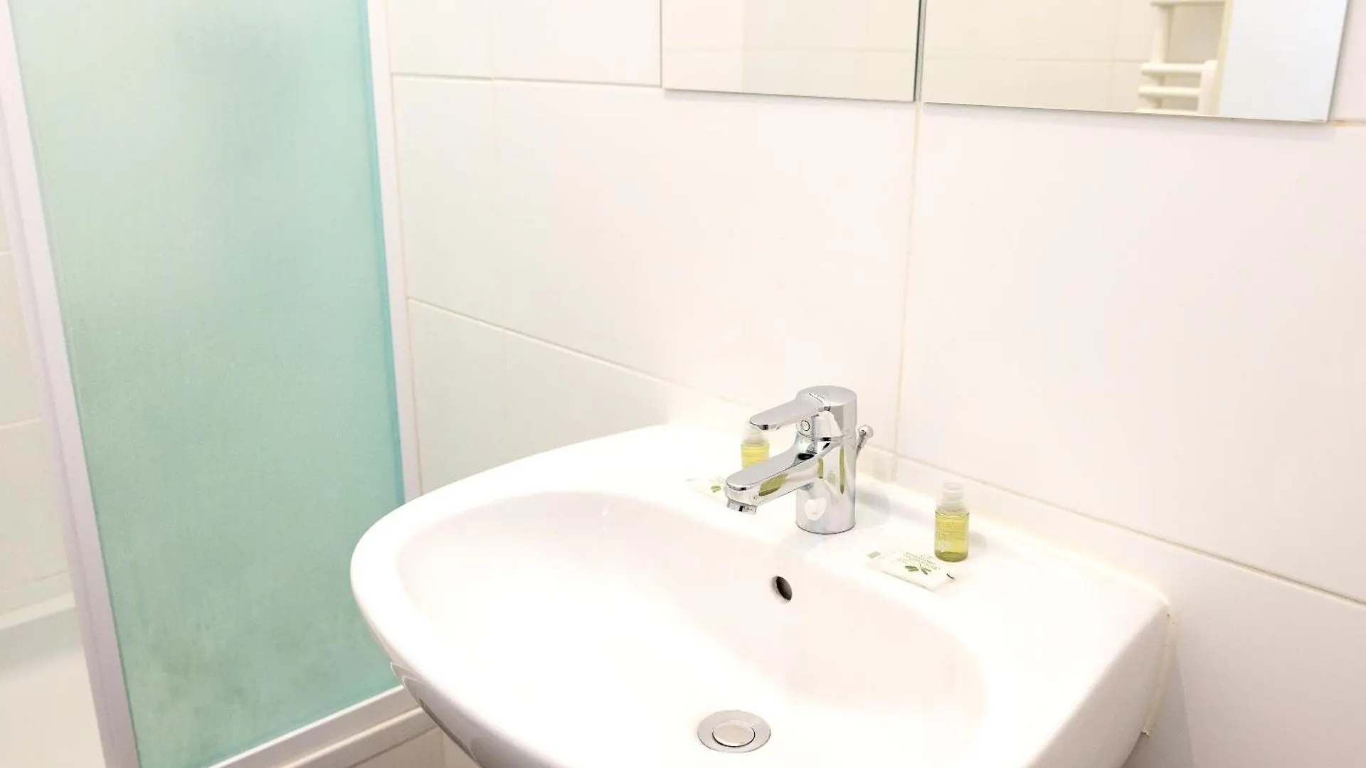 Calm & Cosy Apartment With Free Parking Βιέννη